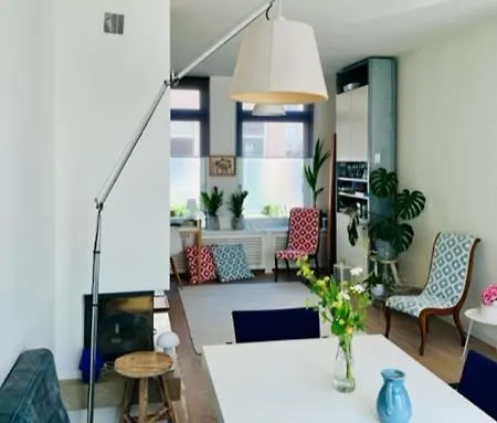 Family House Center * Зандфорт