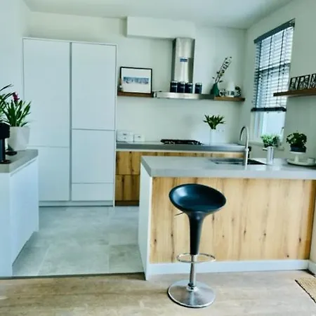 Family House Center * Zandvoort